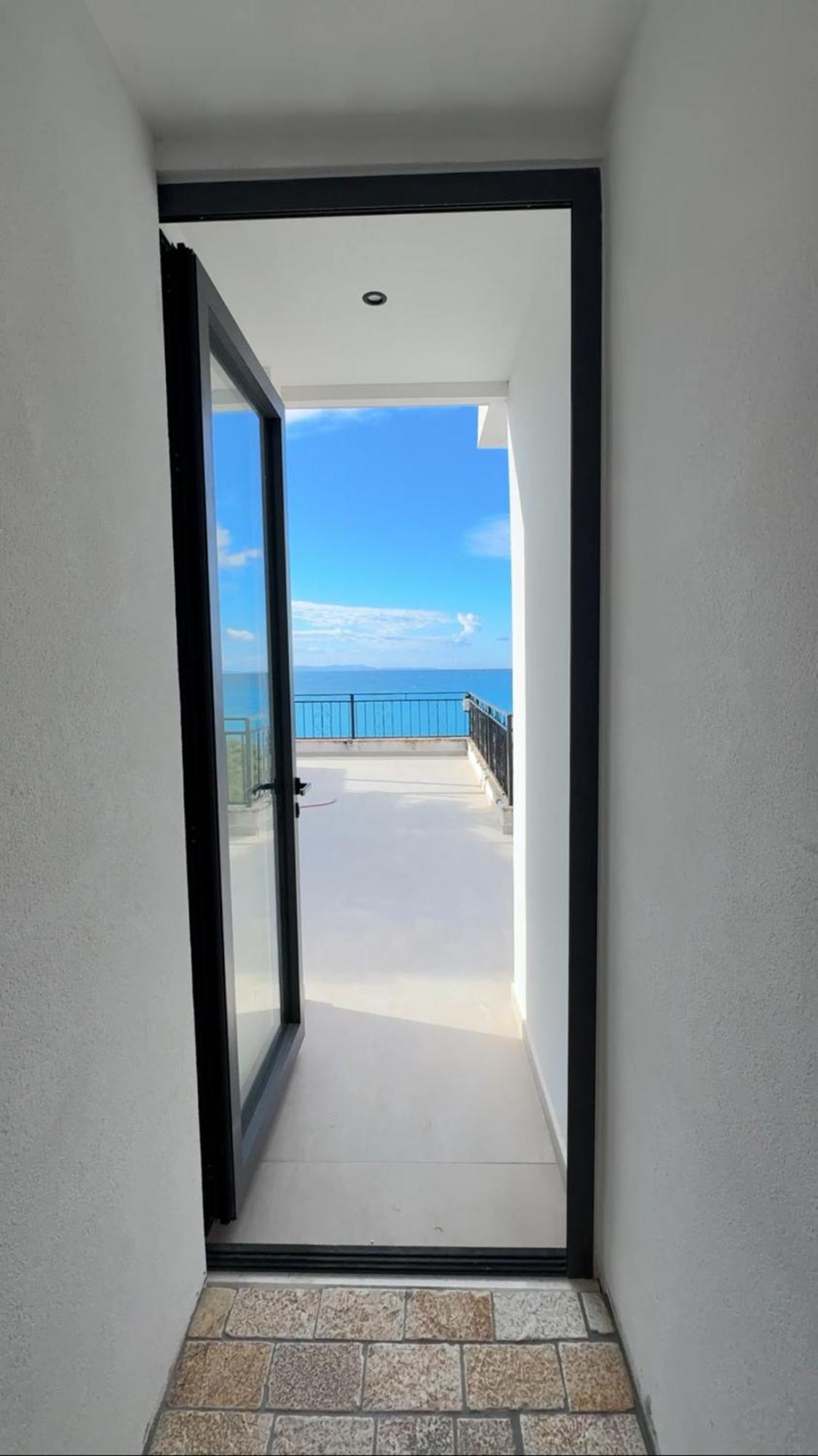 Guesthouse 1932 Himare Buitenkant foto